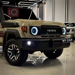 تويوتا لاند كروزر 70 بيك اب